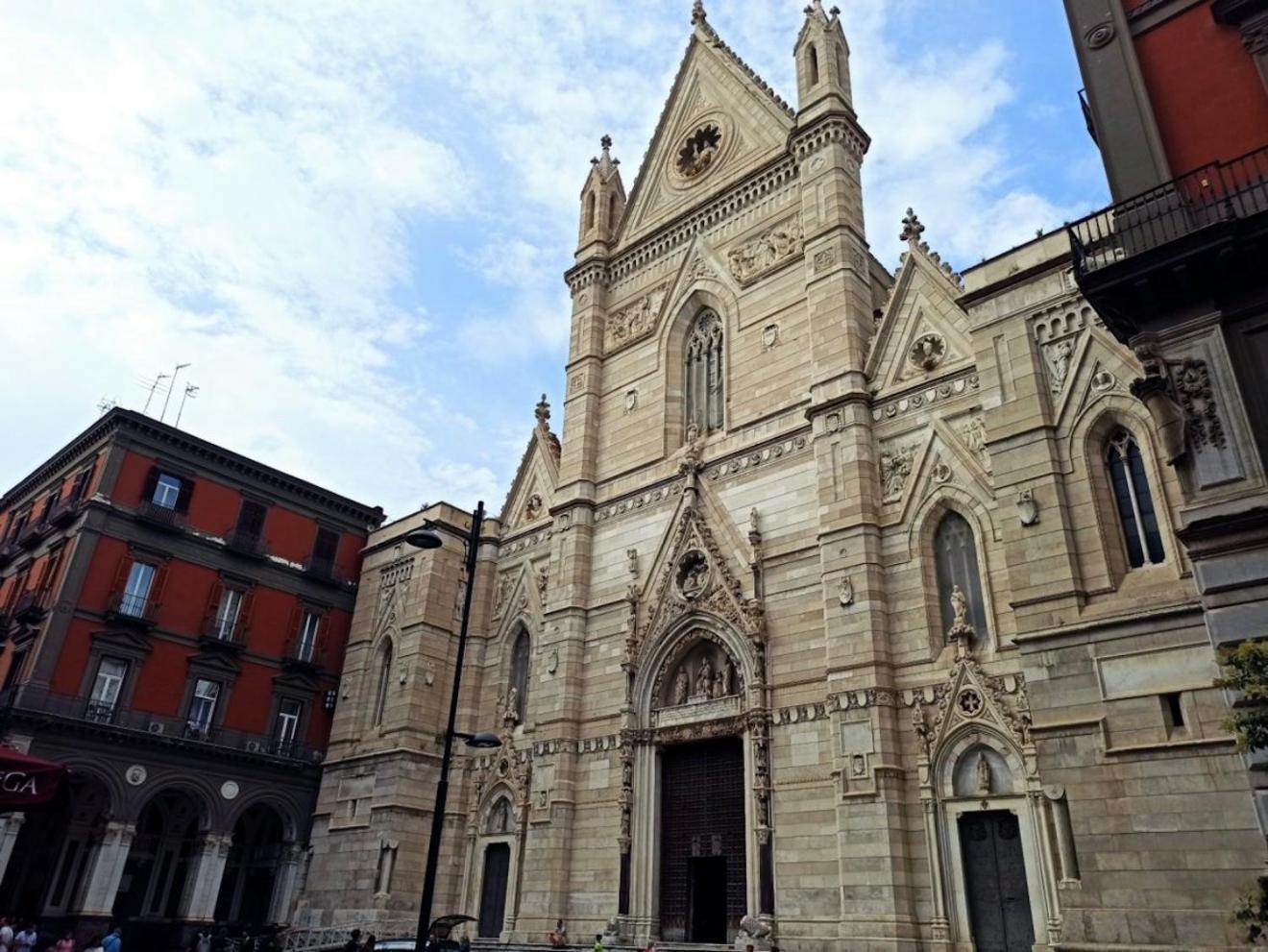 Mithra Apartment Centro Storico Napels Buitenkant foto