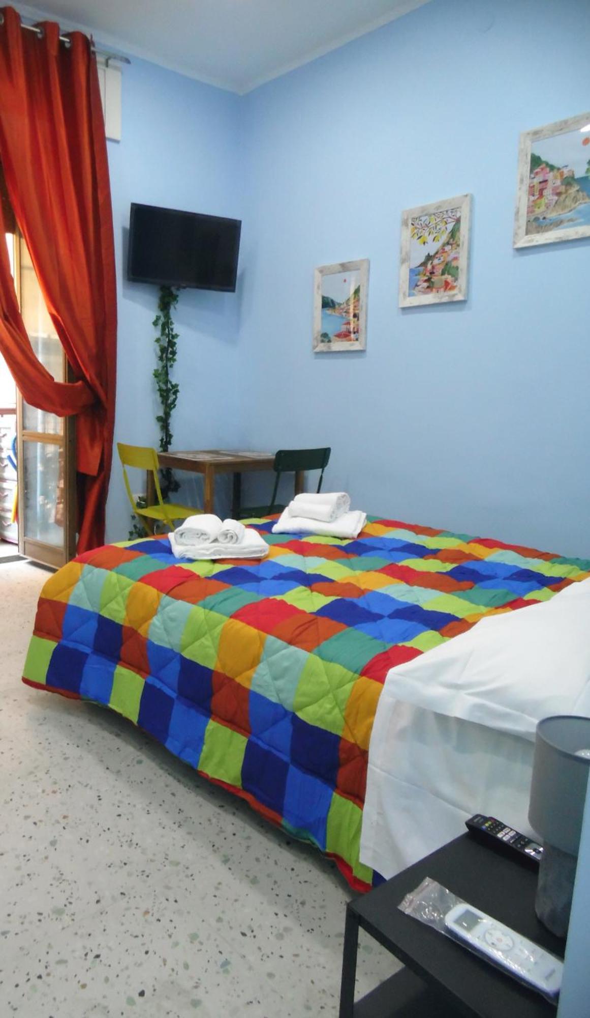 Mithra Apartment Centro Storico Napels Buitenkant foto